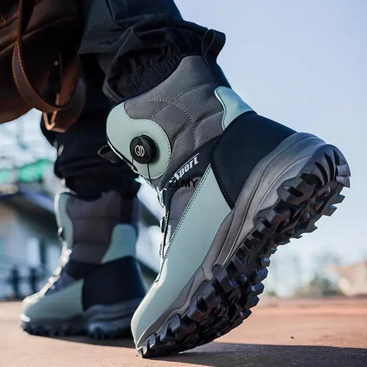 Bottes de neige homme chaudes et imperméables, parfaites pour la randonnée hivernale et les terrains glissants.