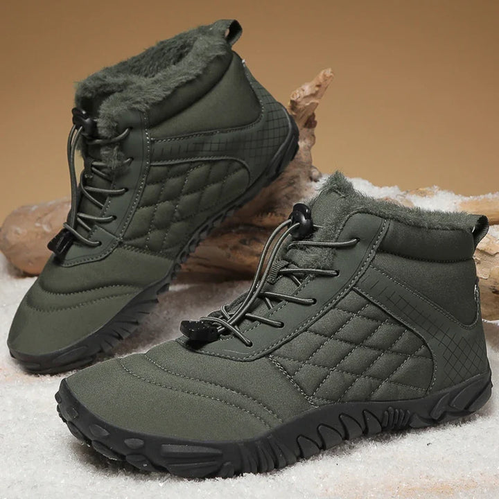 Bottes hommes robustes, chaudes et imperméables, avec technologie pieds nus pour un confort naturel en hiver.