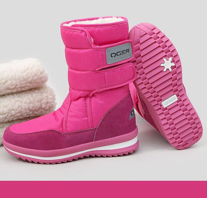Bottes polyvalentes pour femmes, parfaites pour l'hiver, imperméables, chaudes et confortables en toutes conditions.