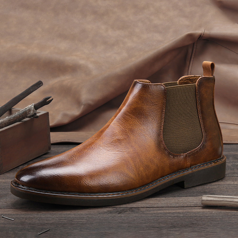Bottes hommes imperméables noires, idéales pour l'hiver et l'automne, style urbain et robuste.