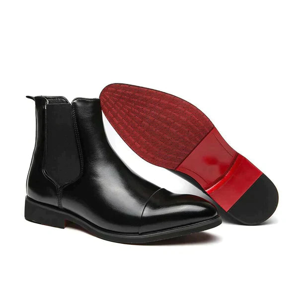 Chaussures hommes: bottes noires polyvalentes, pour une élégance sans effort en toute saison.
