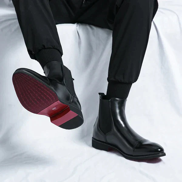 Bottes rouges pour hommes, offrant confort quotidien et un look classique sophistiqué.
