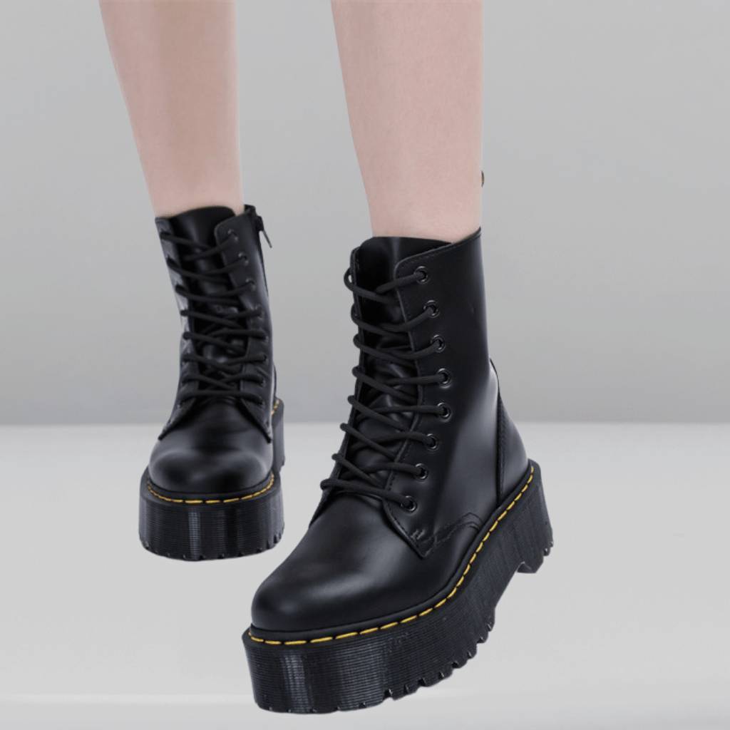 Chaussures d'hiver confortables pour femmes, design moderne, bottes élégantes, noires ou blanches.