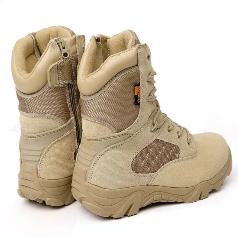 Bottes tactiques de randonnée robustes pour hommes, matériau durable, confort optimal.