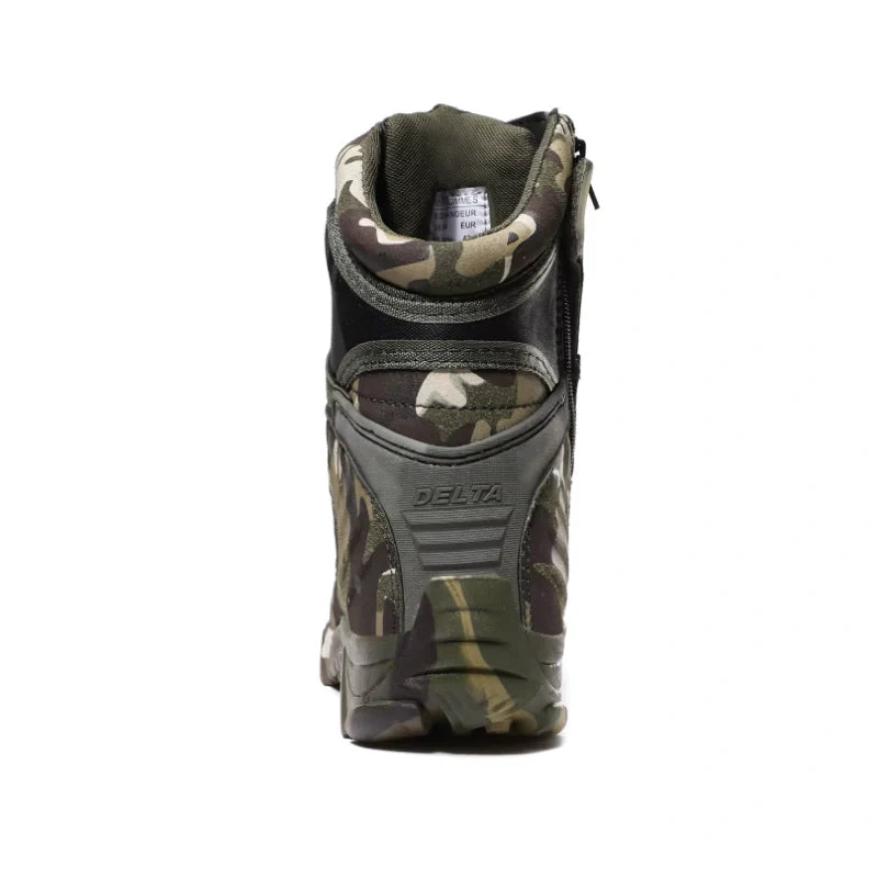 Bottes tactiques et de randonnée pour hommes, durables et prêtes pour l'aventure.