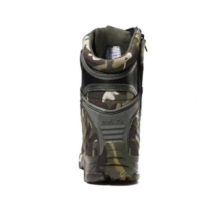 Bottes tactiques et de randonnée pour hommes, durables et prêtes pour l'aventure.