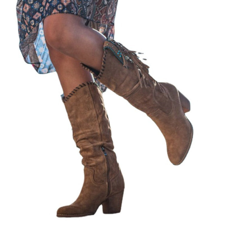 Bottes western femme polyvalentes, idéales pour l'automne-hiver, talon bloc confortable, look fashion pour grandes tailles.