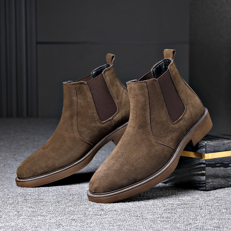 Bottines Chelsea homme polyvalentes, alliant élégance et décontraction. Idéales pour toute occasion urbaine.