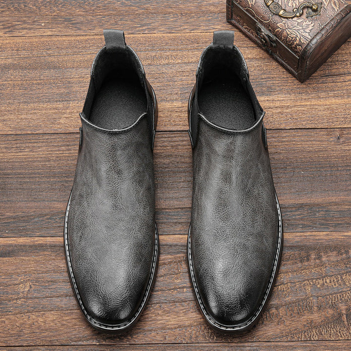 Bottines Chelsea homme, style classique.  Cuir, confortables et élégantes.