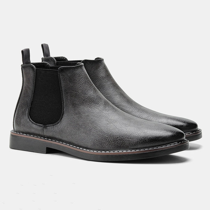 Bottines Chelsea homme, style classique.  Cuir, confortables et élégantes.