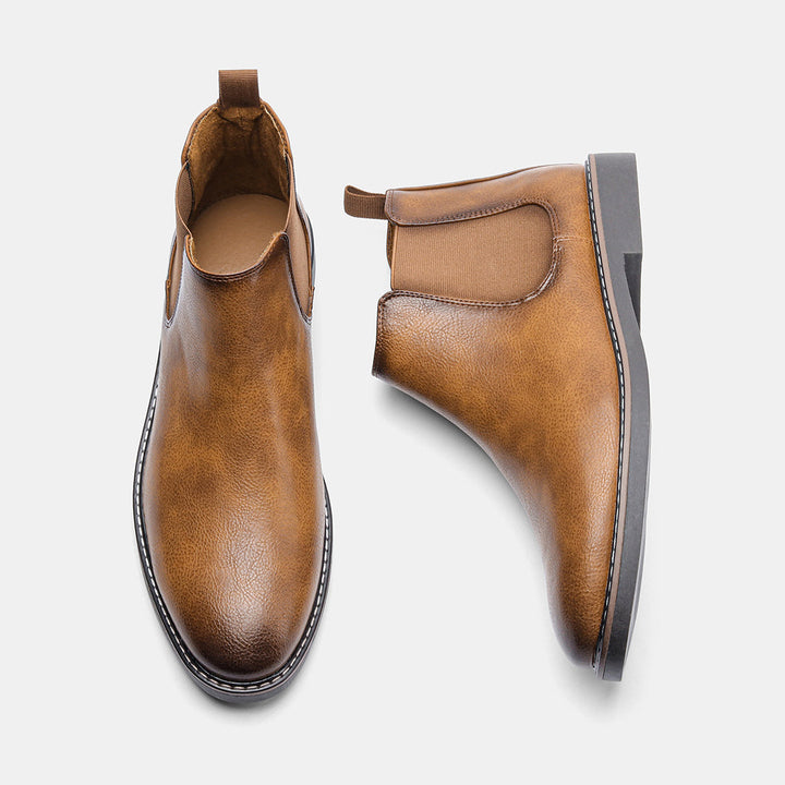 Bottines Chelsea homme, style classique.  Cuir, confortables et élégantes.