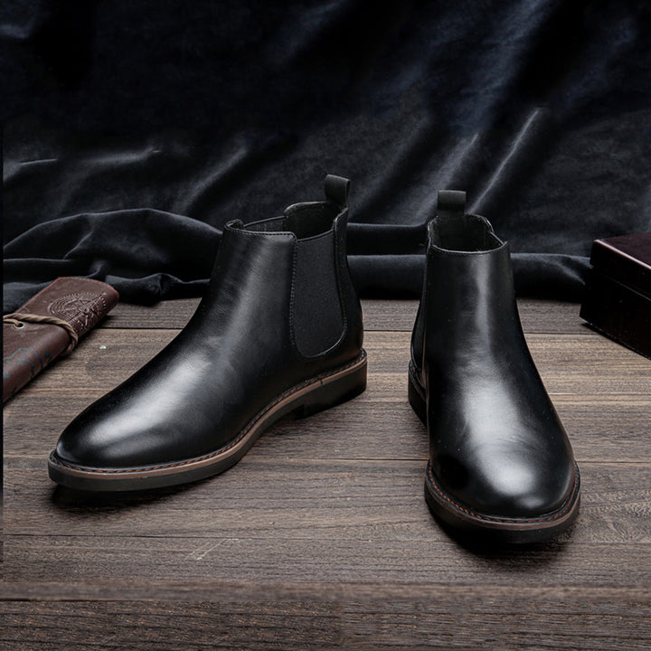 Bottines Chelsea homme, style classique.  Cuir, confortables et élégantes.