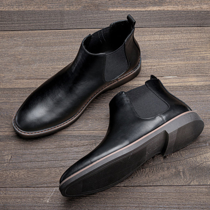 Bottines Chelsea homme, style classique.  Cuir, confortables et élégantes.