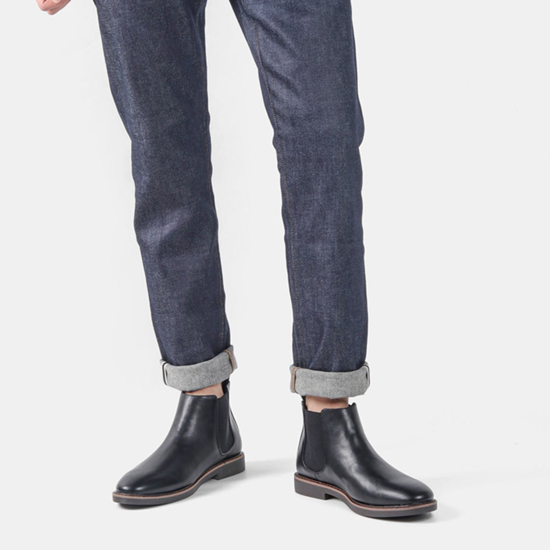 Bottines Chelsea homme, style classique.  Cuir, confortables et élégantes.