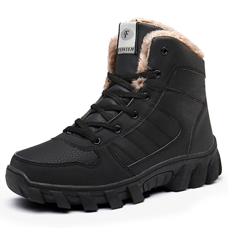 Bottines d'hiver robustes et chaudes avec surface imperméable et semelle antidérapante.