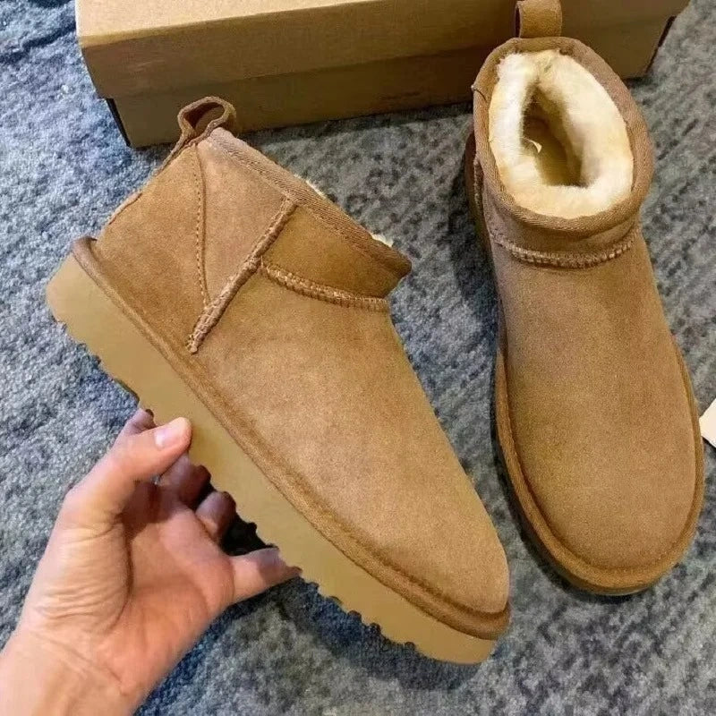 Bottines femme antidérapantes, fourrées, idéales pour la neige et l'hiver, très confortables.