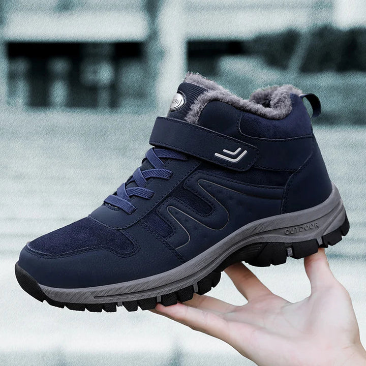 Chaussures d'hiver femme avec semelle antidérapante et isolation thermique supérieure.