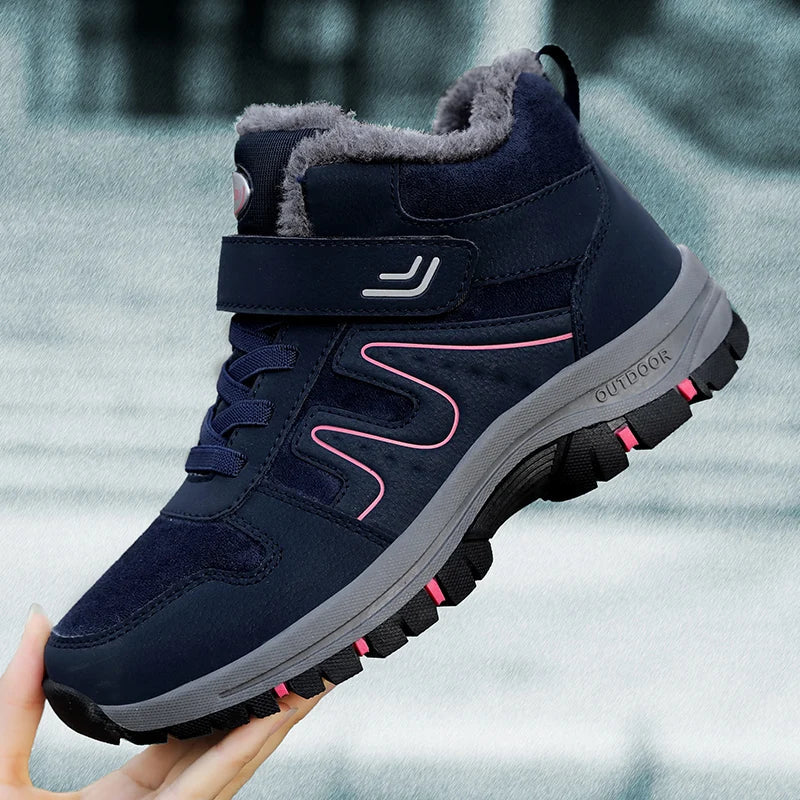 Bottes d'hiver féminines avec technologie imperméable, offrant chaleur et sécurité.