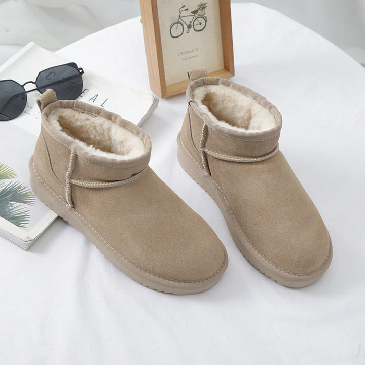 Chaussures d'hiver mode pour femmes, offrant une protection optimale contre le froid sans sacrifier l'élégance.