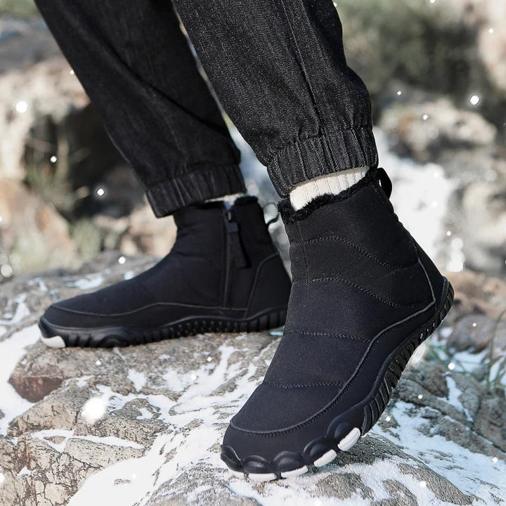 Bottes d'hiver chaudes pour hommes et femmes, semelle souple antidérapante, idéales pour la neige et le froid.