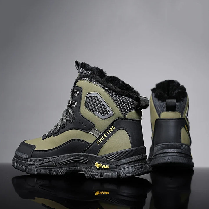 Bottines de randonnée hommes chaudes imperméables, idéales pour l'hiver et le trekking. Protection robuste.