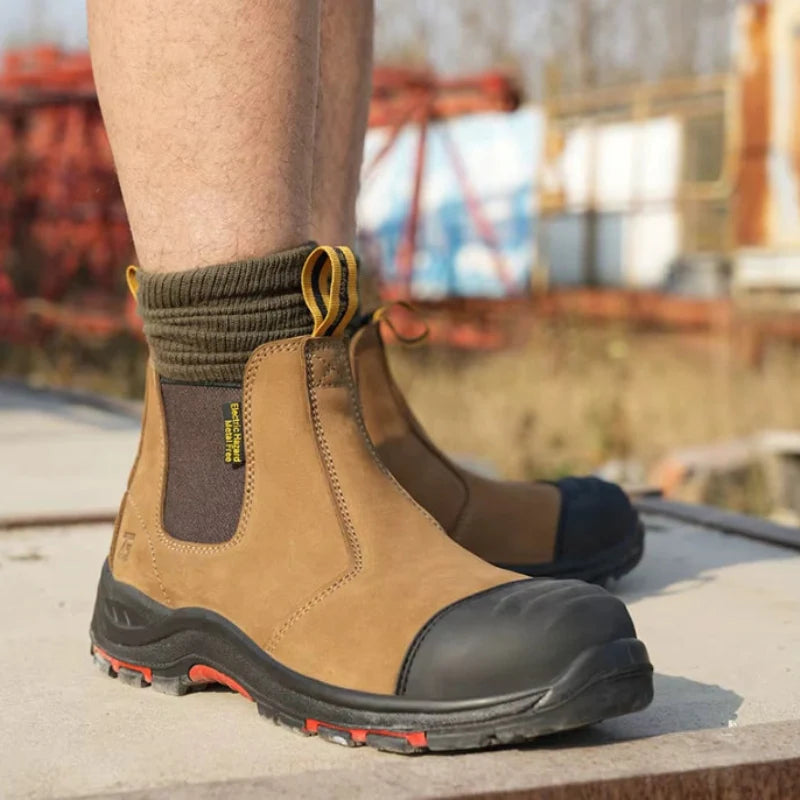 Semelle antidérapante de bottines de sécurité à enfiler. Sécurité maximale sur terrains de travail.