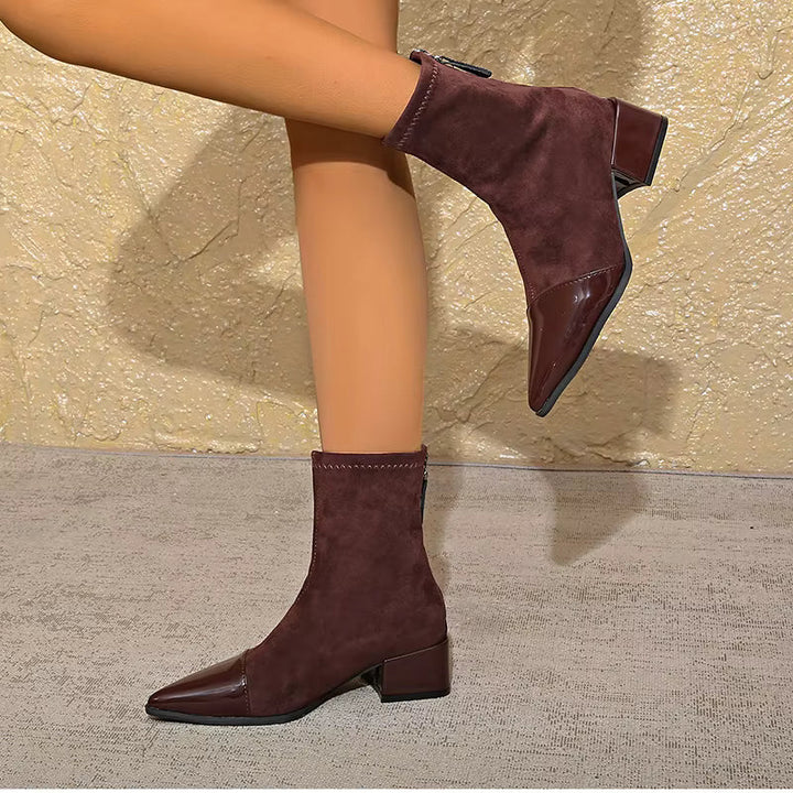 Bottines femme confortables avec talon bloc stable, style élégant pour l'automne et l'hiver.