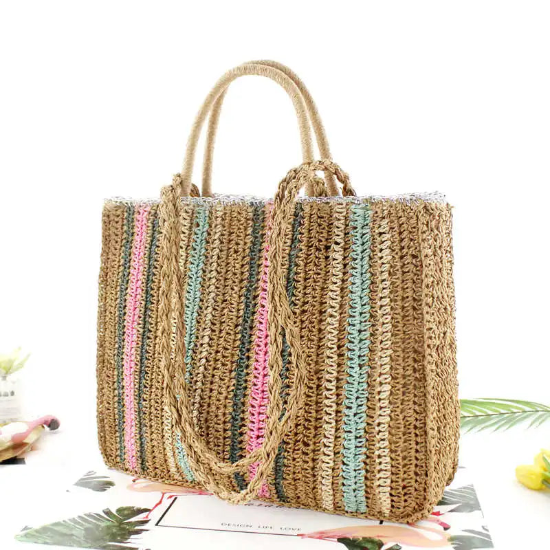 Cabas en paille coloré pour femme, style bohème d'été, idéal pour la plage ou le shopping.