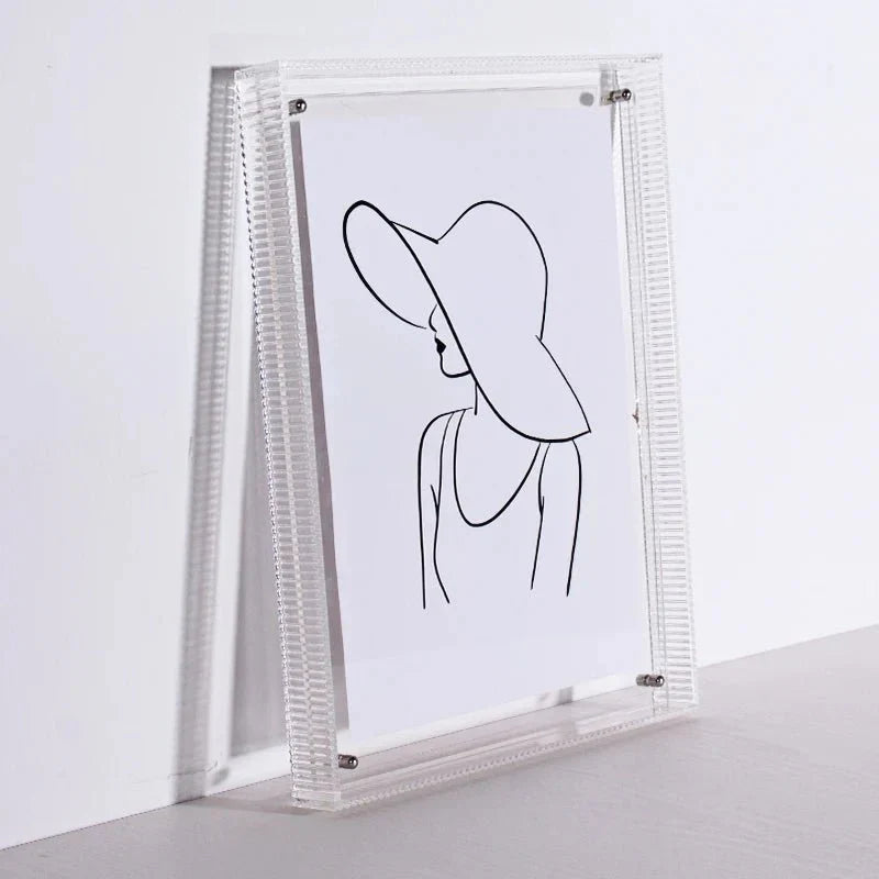 Cadre photo acrylique transparent coloré. Design moderne, élégant.  Parfait pour photos & déco.
