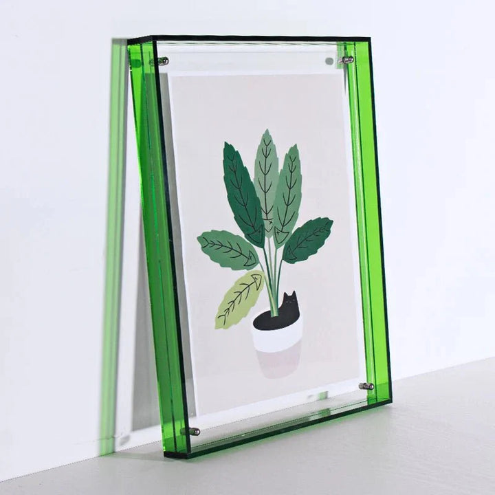 Cadre photo acrylique transparent coloré. Design moderne, élégant.  Parfait pour photos & déco.