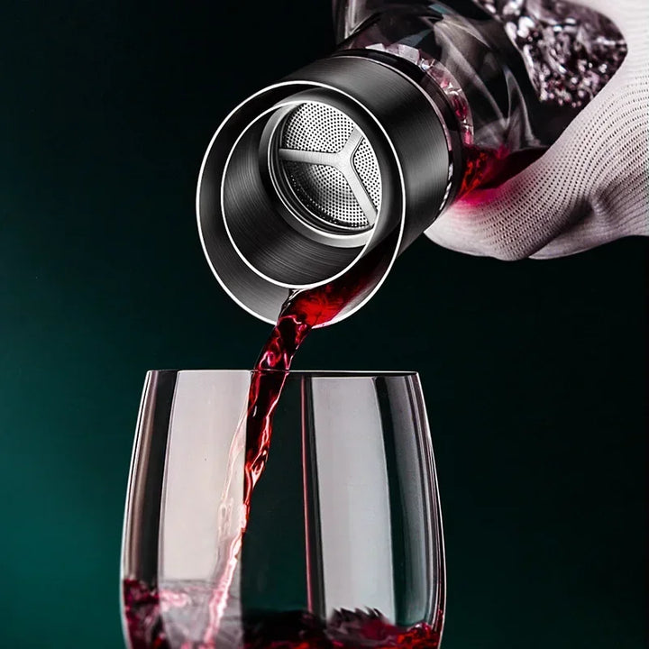 Carafe à vin 1500ml en cristal, design iceberg élégant.  Décanteur transparent pour une dégustation raffinée.