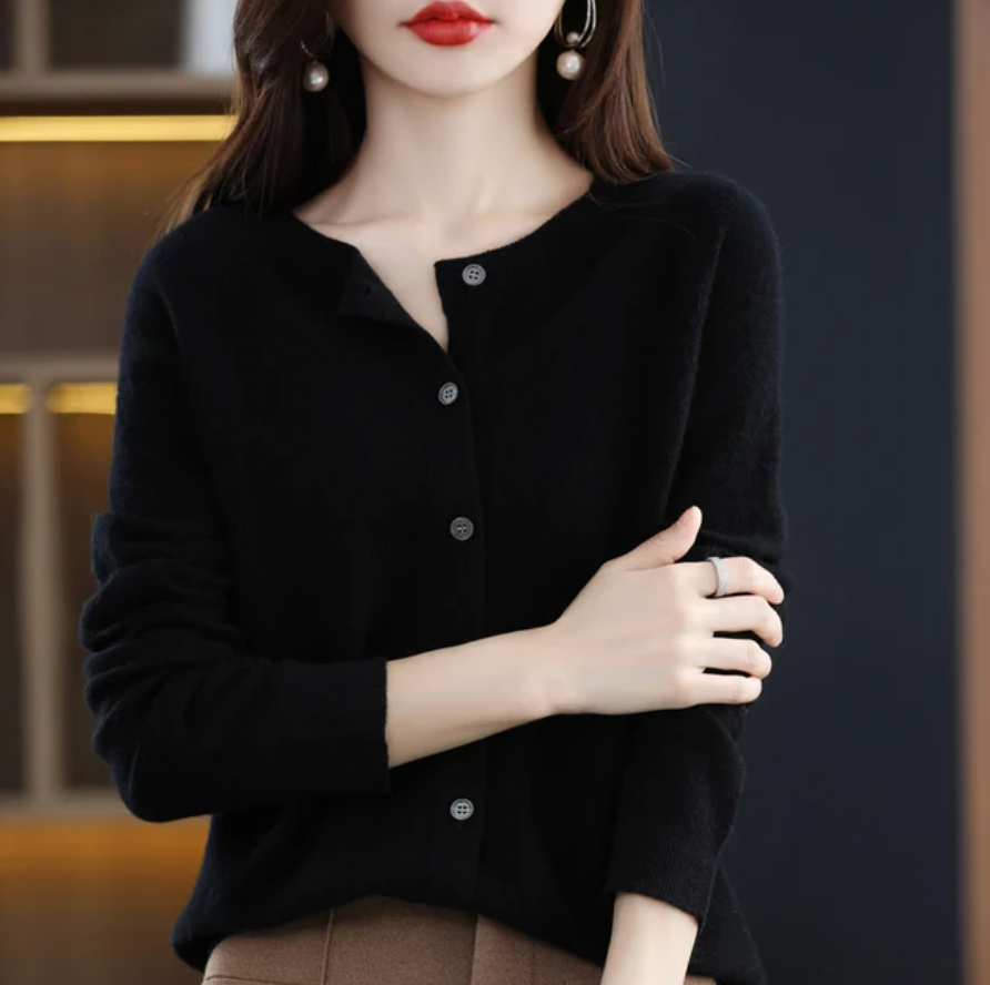 Gilet cardigan Anna confortable pour femmes, idéal pour le quotidien, style polyvalent.