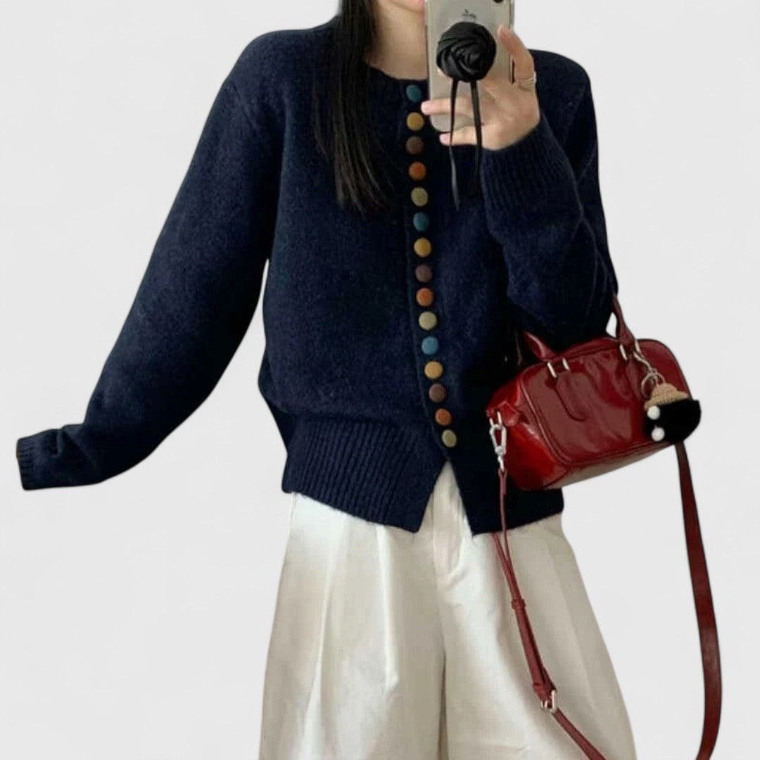 Cardigan chic et polyvalent pour femme, parfait pour la mode quotidienne et toutes les saisons.