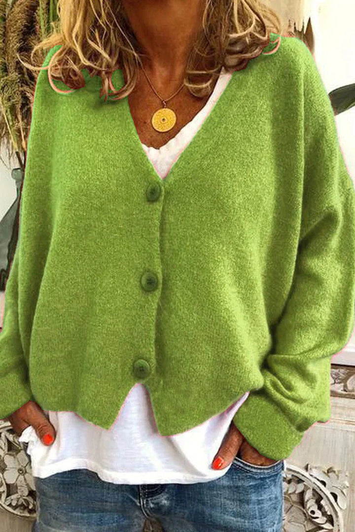 Mode féminine: cardigan douillet à manches longues et col en V. Parfait pour l'automne-printemps.