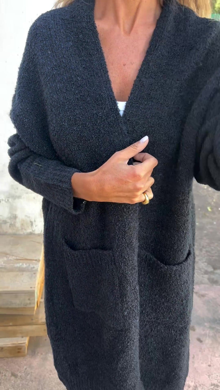 Cardigan femme léger, maille douce et confortable.  Coupe élégante et polyvalente, parfait pour toutes les saisons.