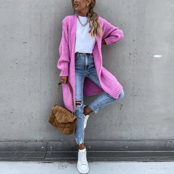 Kimono cardigan noir femme, vêtement long et confortable, parfait pour un style élégant.