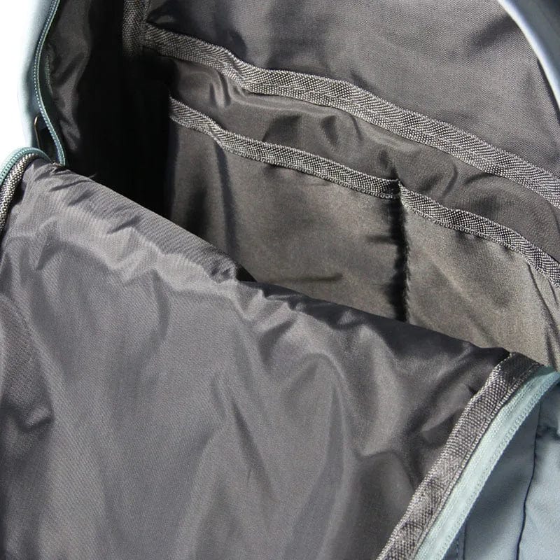 Cartable enfant, design mignon, compartiments multiples, porte-clés inclus. Idéal rentrée scolaire.