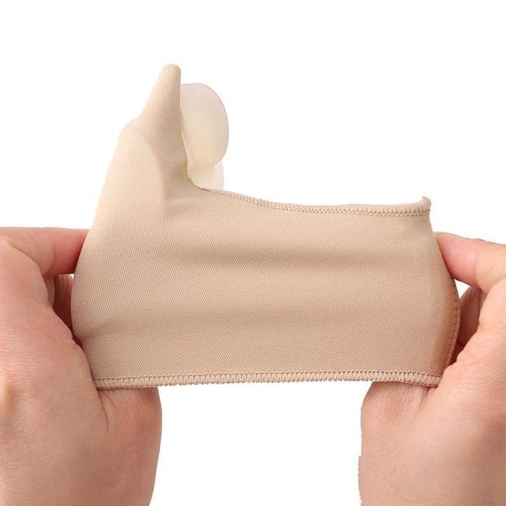 Chaussette correctrice hallux valgus, beige, tissu respirant, aligne orteils, confort discret, accessoire femme.