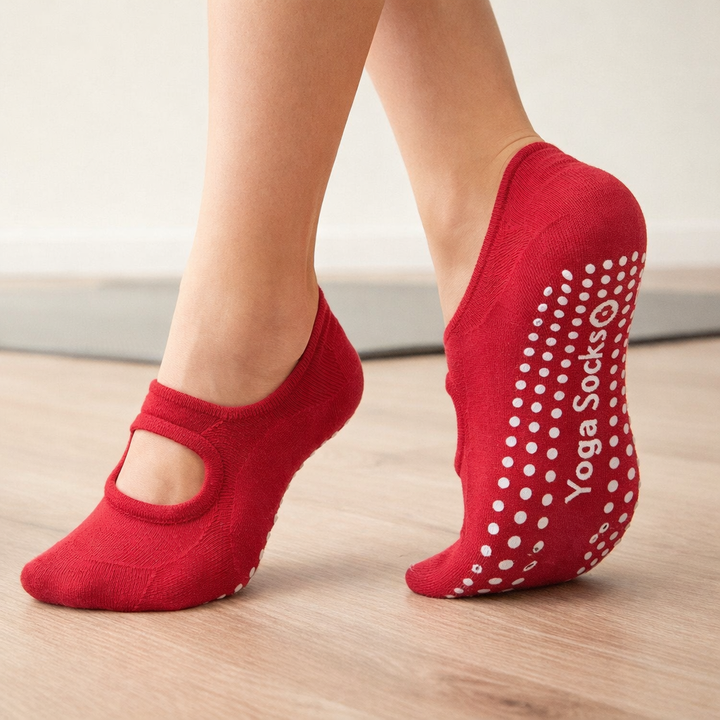 Chaussettes basses de Pilates antidérapantes pour femmes, idéales yoga, sport et fitness. Confort et stabilité.