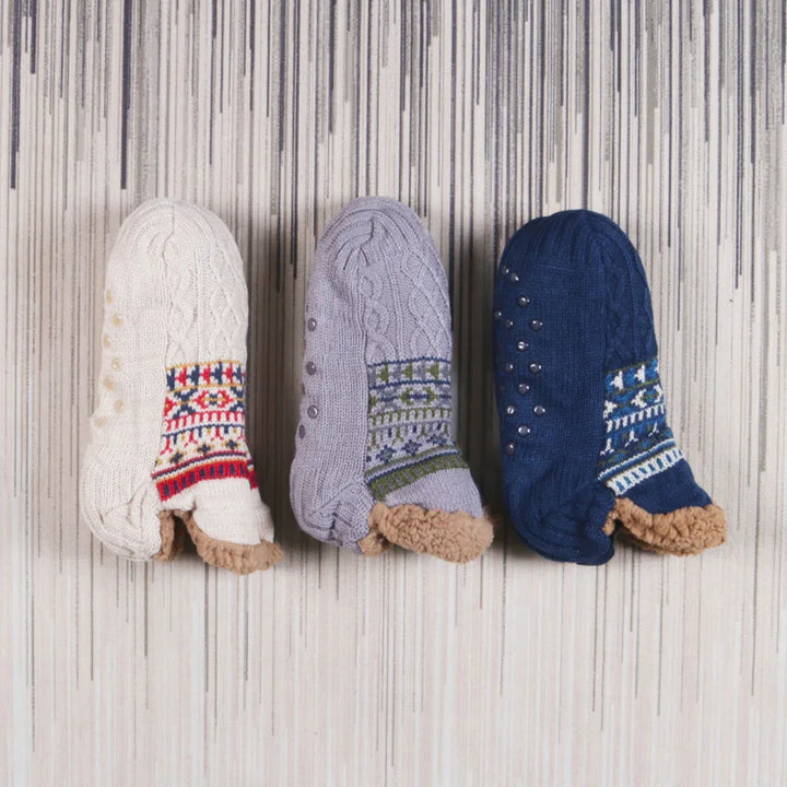 Chaussettes d'intérieur chaudes pour l'hiver, souples et antidérapantes, pour un confort douillet.