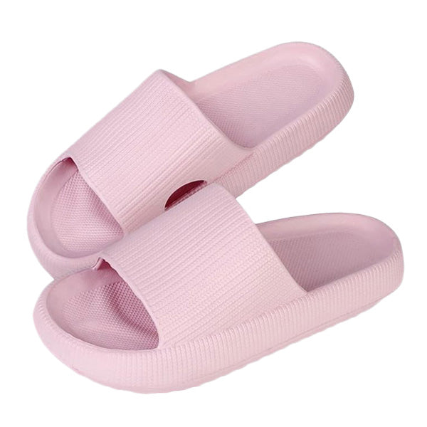"Chausson ergonomique gris avec doublure douce et semelle antidérapante, idéal pour confort et sécurité à la maison."