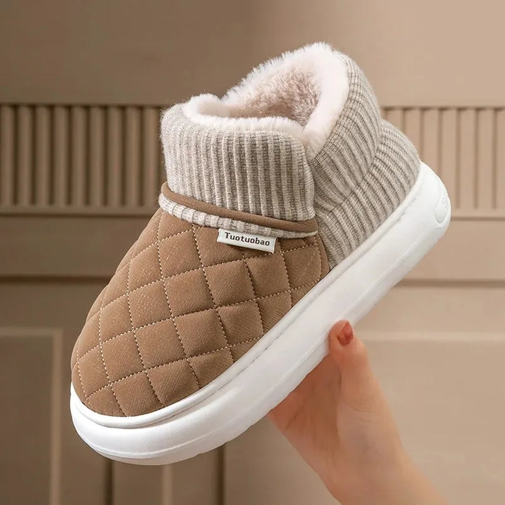 Chaussons d'intérieur élégants pour femmes, chauds, doux et confortables pour le froid hivernal.