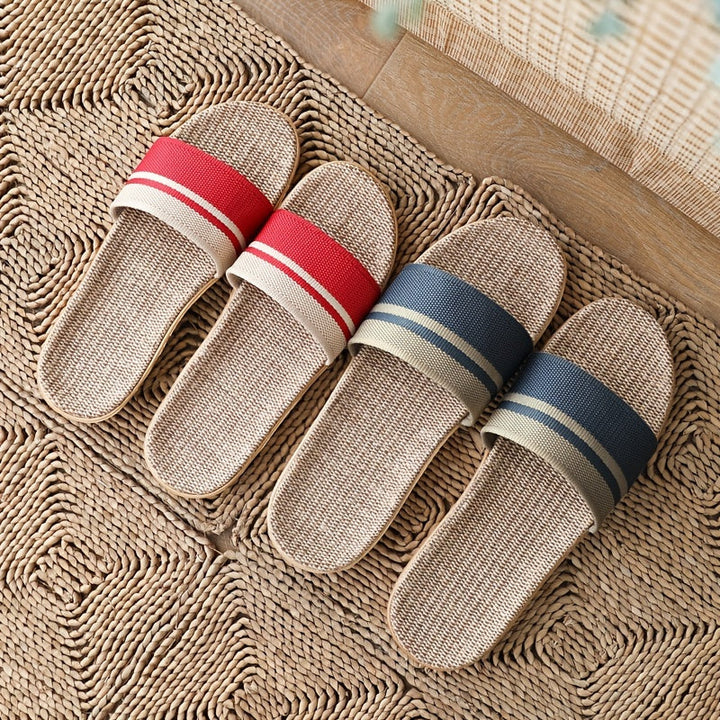 Paire de chaussons d'été respirants pour femmes, légers et confortables pour la maison.