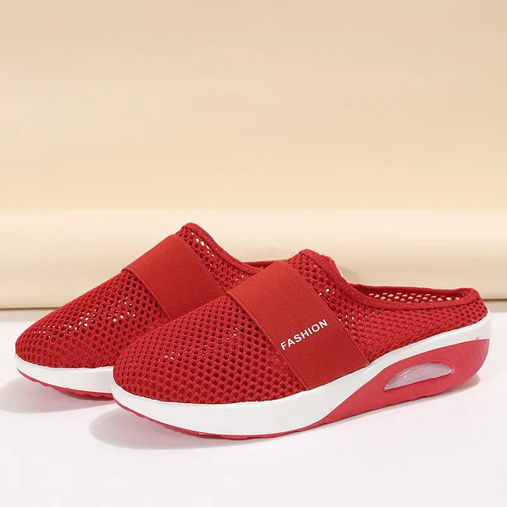 Chaussons orthopédiques femme, légères et respirantes, offrant un confort durable pour la marche.