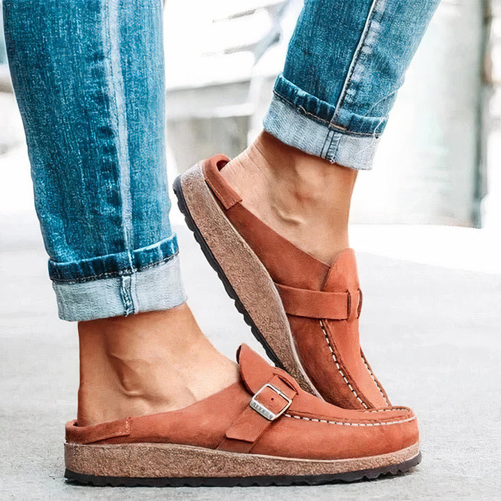 "Chaussons en liège ILMA, confortables, design moderne, semelle adaptative, rustique et élégante, pour femme."