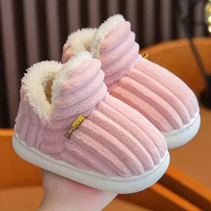 Chaussons femme en fourrure synthétique, doux, chauds et antidérapants intérieur.