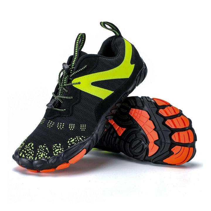 Chaussures outdoor performantes pour l'eau et la plage, offrant adhérence et protection lors de l'exploration.