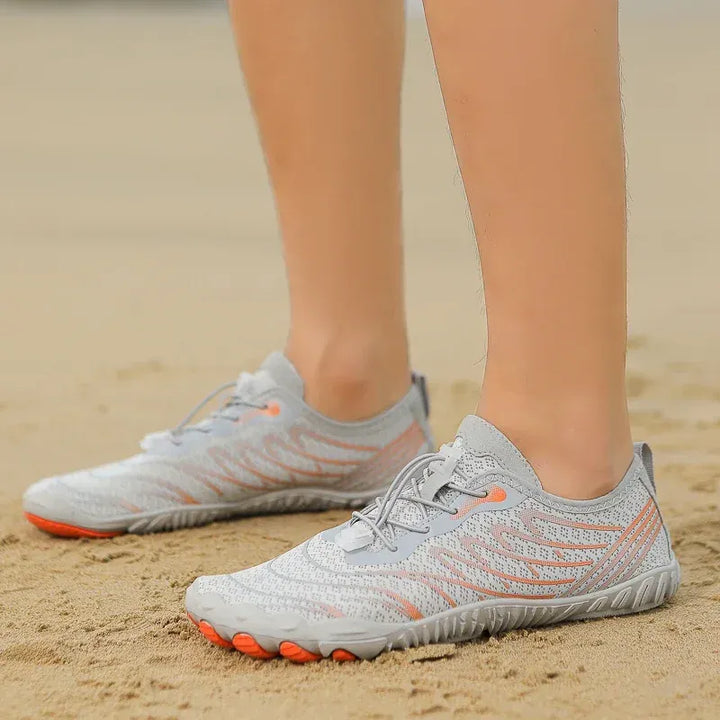 Chaussures d'eau pieds nus unisexes, parfaites pour la natation, les sports aquatiques et le kayak. Séchage rapide.