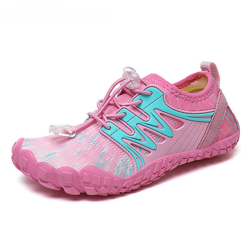 Chaussures d'eau pieds nus légères pour enfants et femmes. Idéales pour la plage, la piscine et les sports d'été.