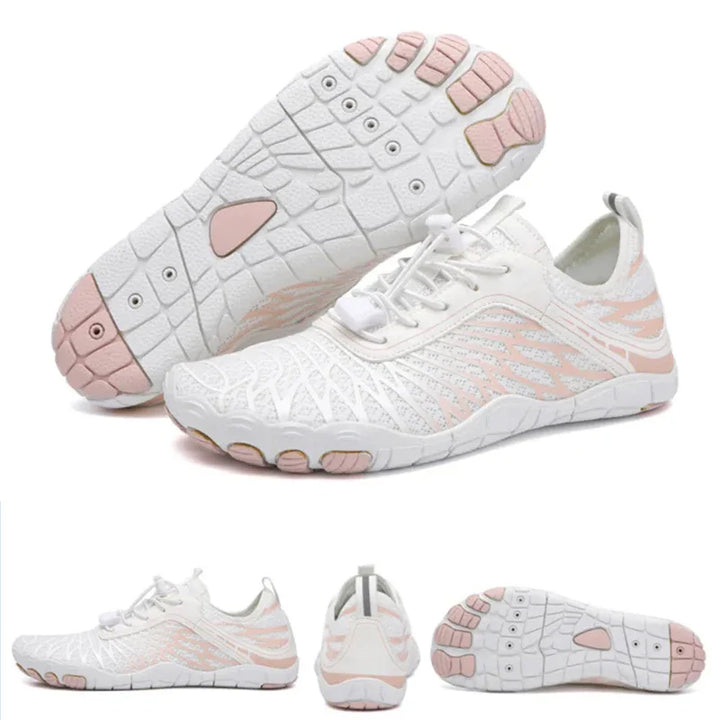Chaussures de sport aquatiques légères et flexibles, parfaites pour le yoga, la piscine et la protection des pieds.